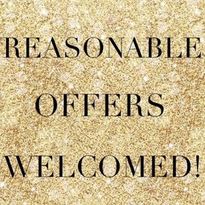 All reasonable offers considered. 👌🏻